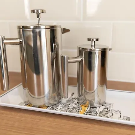 Stunning - Puddleduck - Centre Of Ferienhaus *