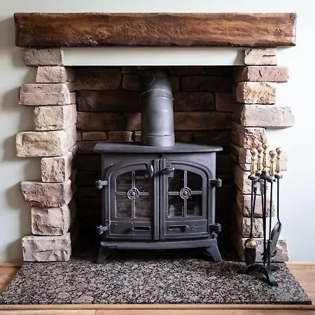 Stunning - Puddleduck - Centre Of *