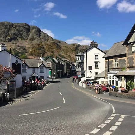 Stunning - Puddleduck - Centre Of